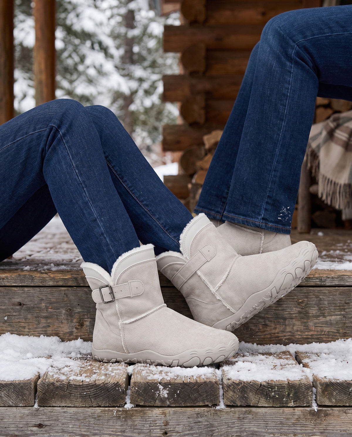 bess-fleece-lined-buckle-strap-ankle-boots-women-s-light-grey-suede-look-flat-winter-boots 6