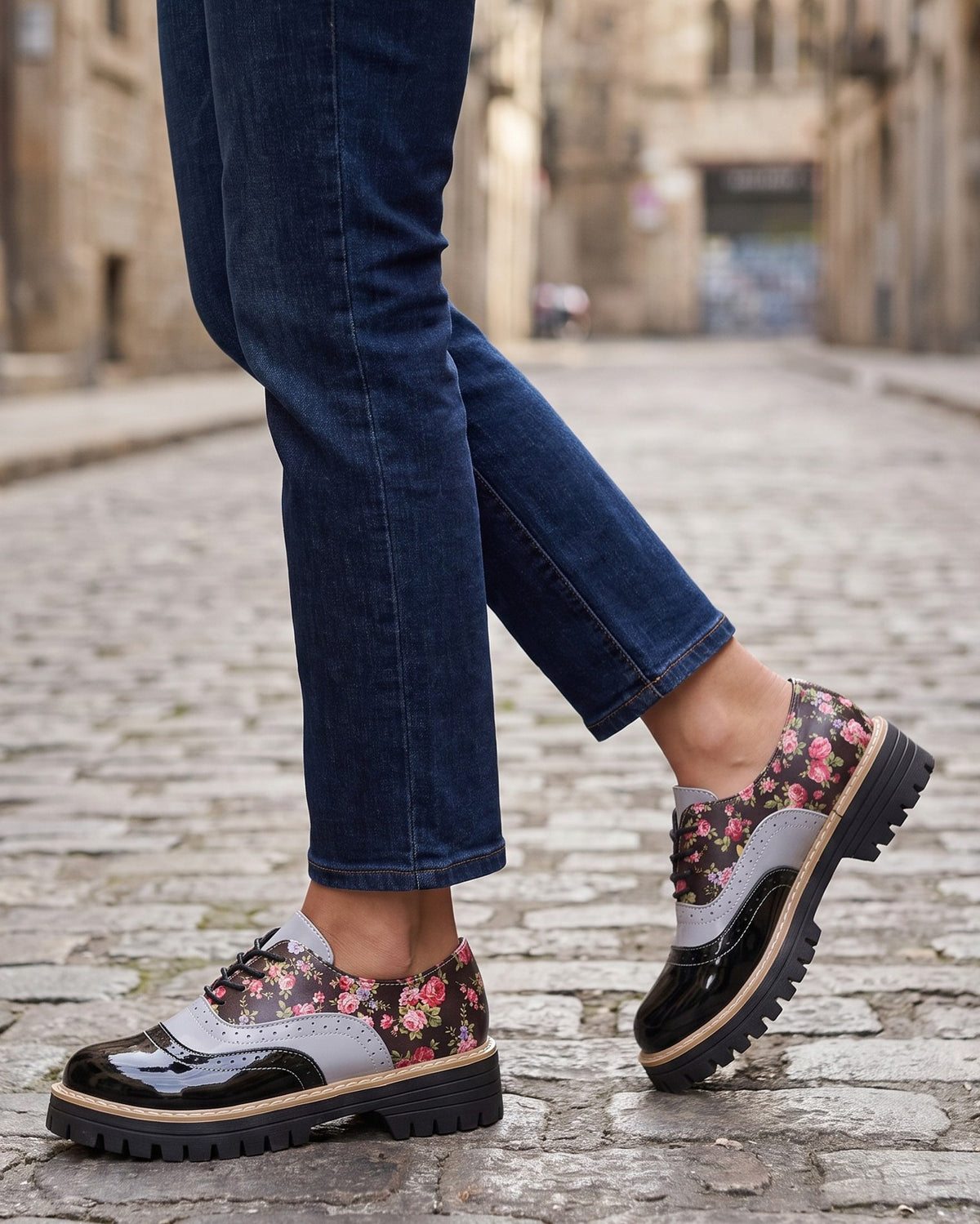 georgia-floral-brogue-lace-up-oxfords-women-s-black-chunky-lug-sole-oxford-shoes 6