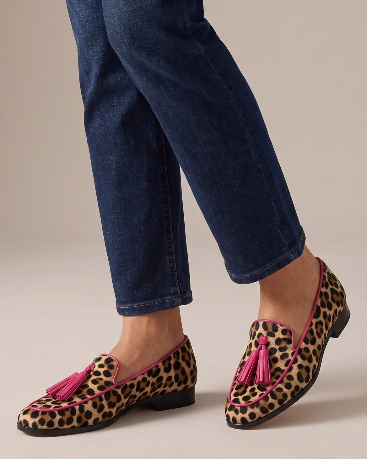 eloise-leopard-print-tassel-loafers-women-s-pink-trim-pointed-loafers 5