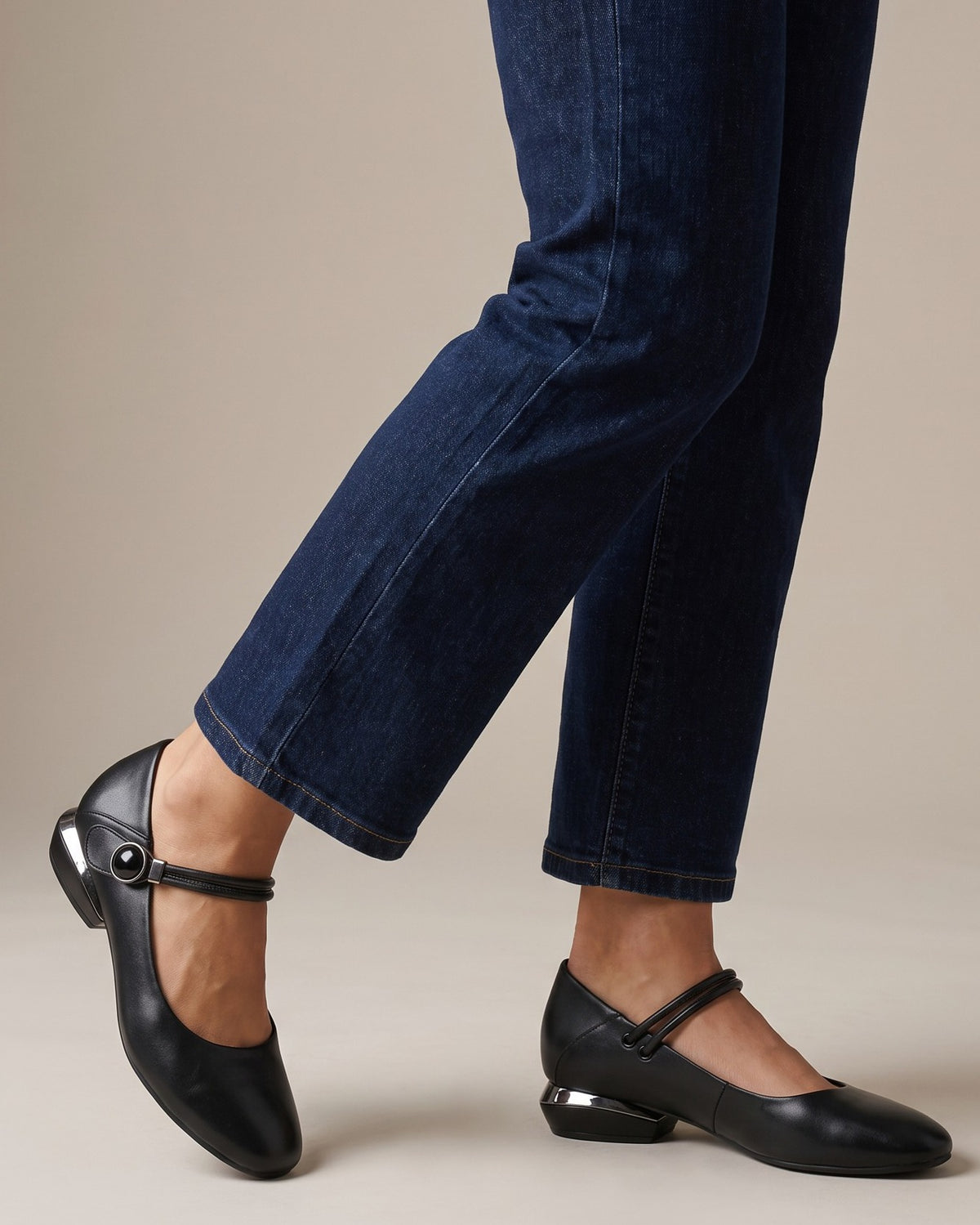 fiona-low-heel-ankle-strap-mary-jane-shoes-women-s-black-leather-look-round-toe-mary-janes 5