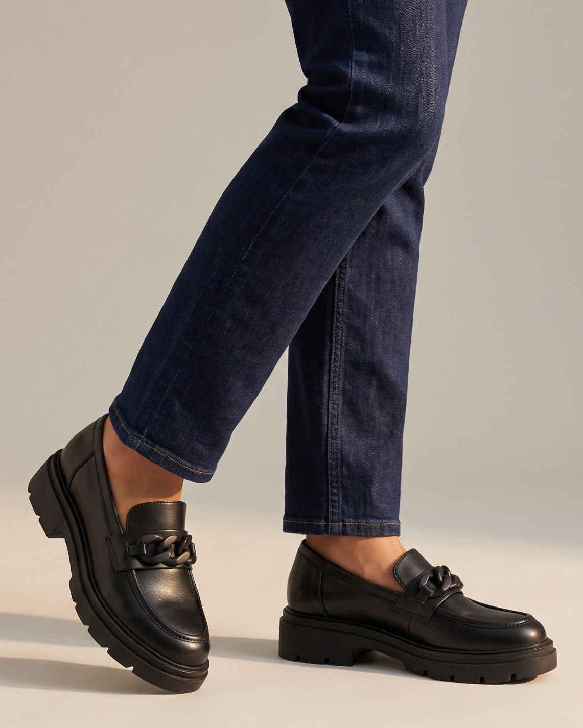 hope-chain-platform-loafers-women-s-black-chunky-lug-sole-loafers 5