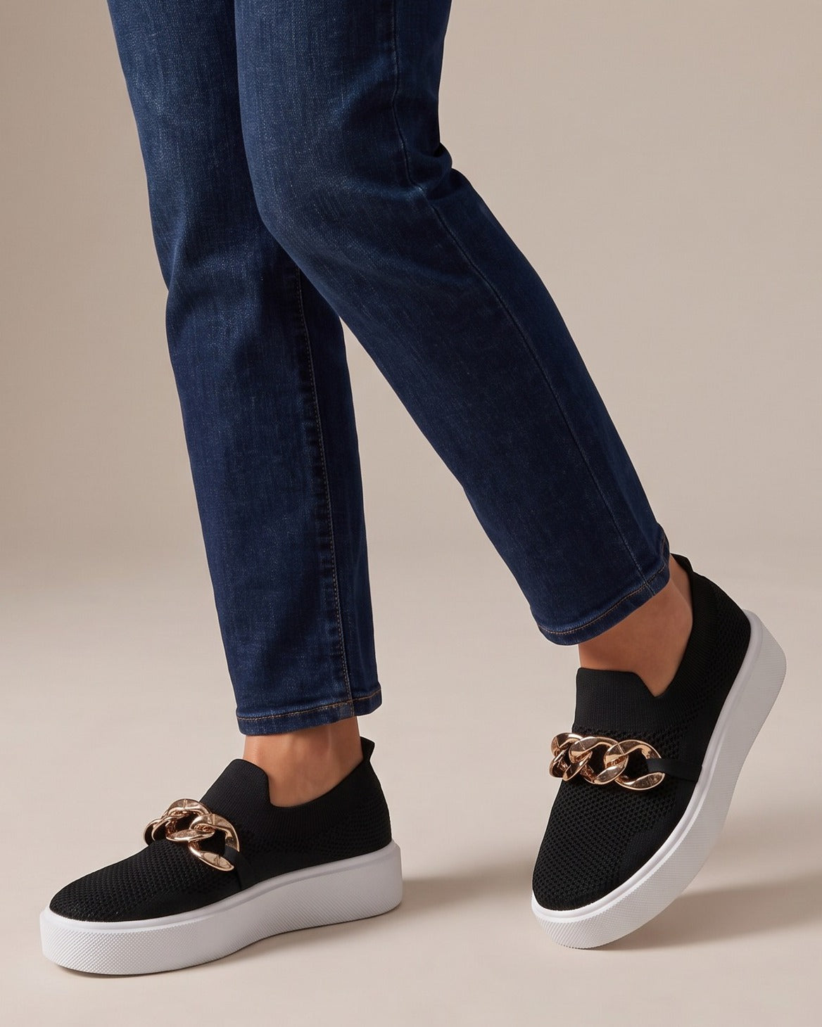iona-chain-knit-slip-on-loafers-women-s-black-platform-sneaker-loafers 5