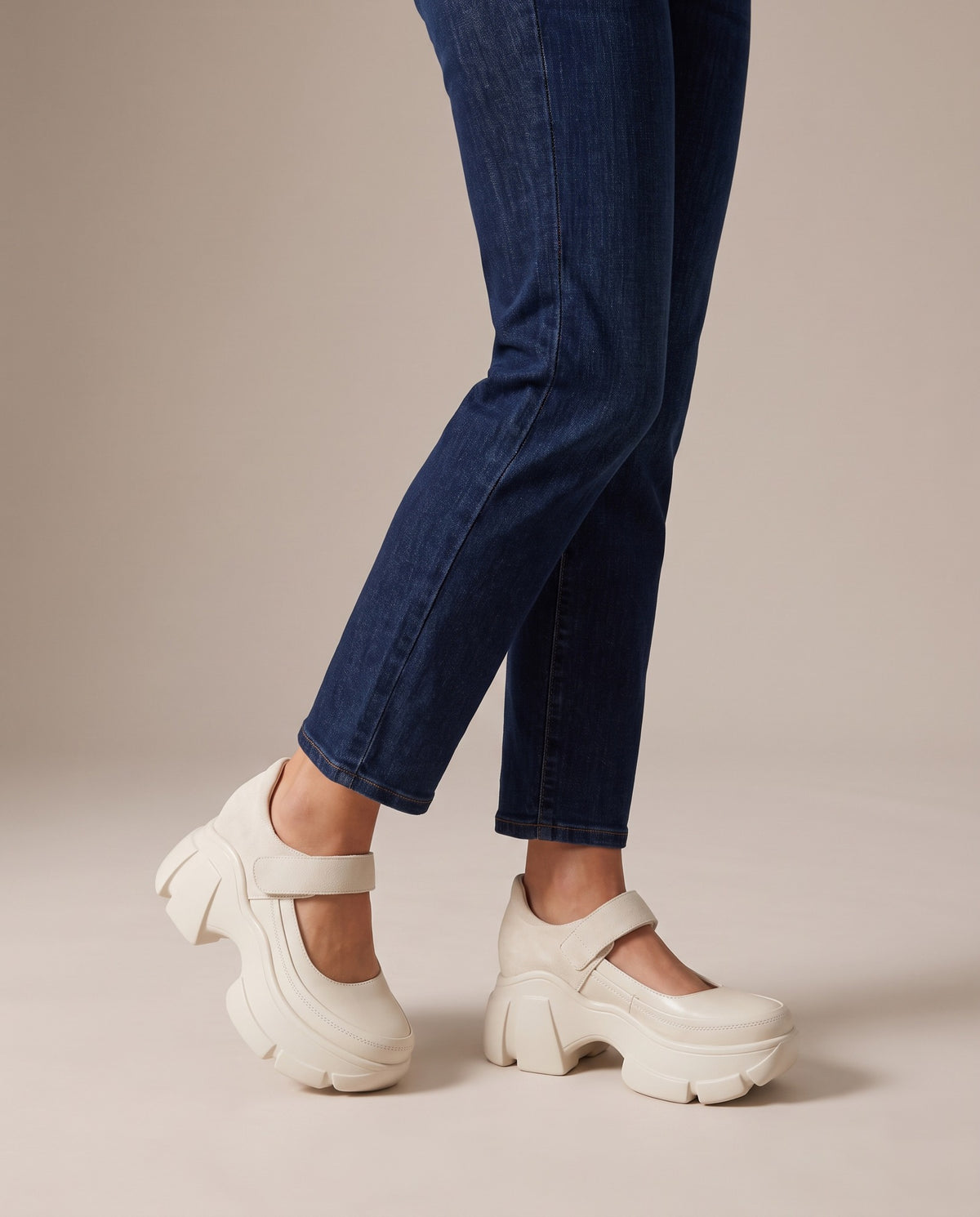 nessa-hook-and-loop-strap-chunky-platform-mary-jane-shoes-women-s-cream-white-platform-mary-janes 5