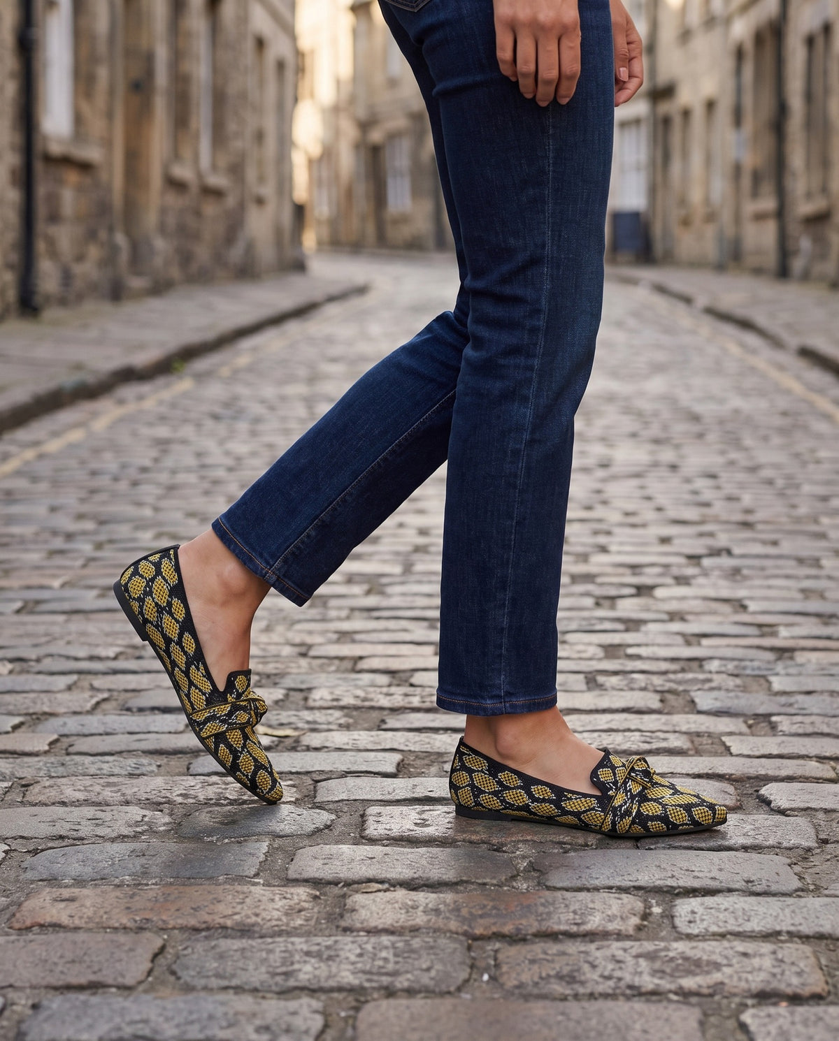 orla-snake-print-knit-flats-women-s-yellow-and-black-pointed-toe-knot-slip-on-flats 6