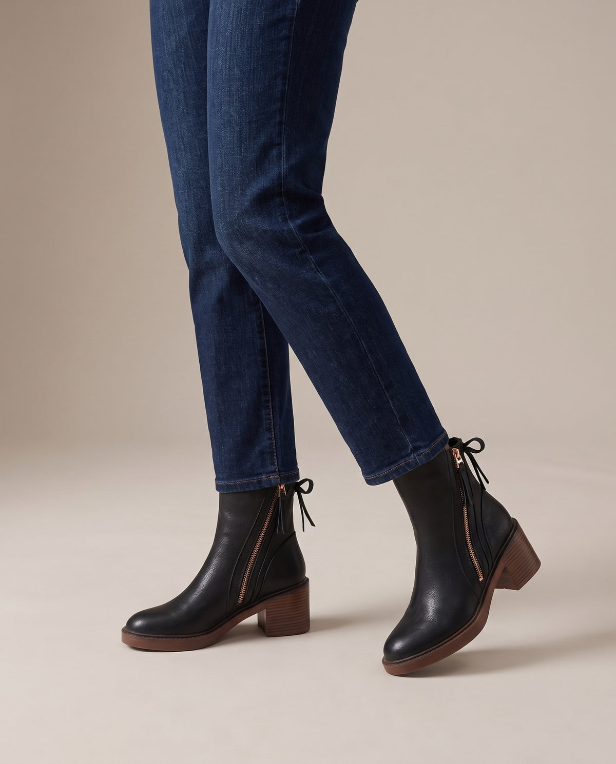 selma-diagonal-zip-block-heel-ankle-boots-women-s-black-leather-look-booties 5